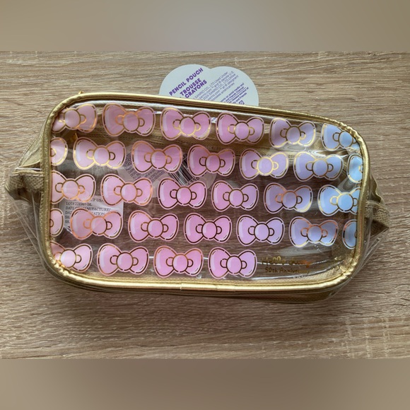 50th Anniversary Hello Kitty Stationary Bundle - 3 Piece Limited Edition ๐๐๐ - Picture 8 of 9